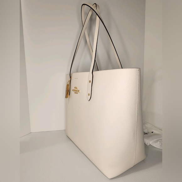 COACH LARGE Super Light Genuine Pebbled Leather TOWN TOTE Handbag - Picture 2 of 15